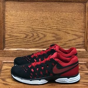 Nike Lunar Fingertrap TR Black Gym Red Shoes